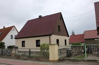 Einfamilienhaus kaufen in 07381 Pößneck, Pößneck - Einfamilienhaus mit Nebengebäude und Garage