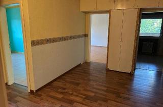 Wohnung kaufen in 55252 Mainz-Kastel, Wiesbaden - Mainz-Kostheim: 3,5-Zimmer-Etagenwohnung mit Balkon & Tiefgarage