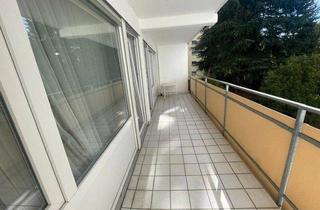 Wohnung kaufen in 61440 Oberursel, Oberursel (Taunus) - Großzügige 4-Zi.-ETW in Oberursel-Stierstadt zu verkaufen!