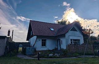 Einfamilienhaus kaufen in 15859 Storkow, Storkow (Mark) - Modernisiertes Einfamilienhaus mit Solarstrom und großem Garten