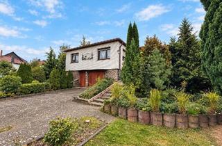 Einfamilienhaus kaufen in 06526 Sangerhausen, Sangerhausen - Gemütliches Einfamilienhaus mit großem Grundstück und 3 Garagen