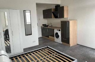Wohnung kaufen in Bismarckstraße 87, 10627 Charlottenburg, 1-Zimmer-Apartment mit Balkon in Berlin-Charlottenburg