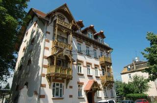 Wohnung kaufen in Karl-Liebknecht-Straße 20, 04416 Markkleeberg, **Markkleeberg - Balkon und Stellplatz - Ankleide - Bad mit Wanne und Dusche -ruhige Wohnlage**