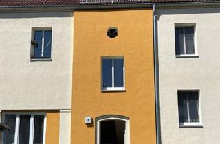 Wohnung kaufen in Karl-Bartelmannstraße 48, 04564 Böhlen, Attraktive 4-Zimmerwohnung mit Einbauküche und Keller
