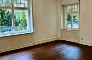 Wohnung kaufen in Cottastraße 51, 70180 Süd, Altbau mit Charakter - charmante 2-Zimmer-Wohnung im Stuttgarter Heusteigviertel