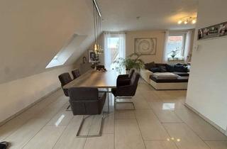 Wohnung kaufen in 72184 Eutingen, Stilvolle 3-Zimmer-Maissonette mit Balkon, besonderem Wohngefühl und 2 Stellplätzen