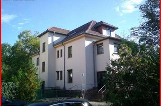 Wohnung mieten in 15907 Lübben, Allein im DG & in Bahnhofsnähe: 3-Zimmerwohnung mit Wohnküche, Garten und Stellplätzen