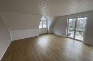 Wohnung mieten in 75217 Birkenfeld, 4-Zi-Dachgeschosswohnung im Zentrum von Birkenfeld