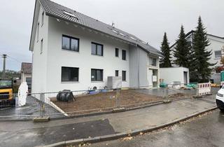 Wohnung mieten in Steinbacher Straße 30, 73240 Wendlingen am Neckar, Schöne sonnige 4,5 Zimmer Wohnung im Obergeschoss mit Balkon und Einbauküche im Neubau