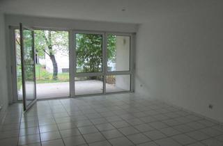 Wohnung mieten in Wehrstrasse 15, 73230 Kirchheim unter Teck, Zentrumsnahe 3-Zi Whg mit Terrasse, EBK, Tiefgarage, Garten