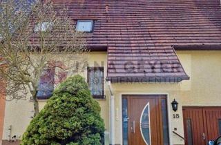Reihenhaus kaufen in Wadewitzer Straße 15, 01591 Riesa, RIESA OT CANITZ * REIHENHAUS mit SONNIGER TERRASSE, GARTEN, KELLER und GARAGE sucht neue Bewohner