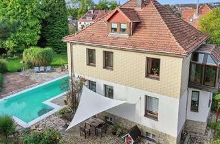 Haus kaufen in 37520 Osterode, Urlaubsgefühl jeden Tag - Wohnen mit Pool und parkähnlichem Grundstück in Osterode am Harz