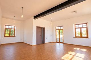 Büro zu mieten in Innthalstr. 19, 83556 Griesstätt, Kompaktes Büro im Gewerbehof bei Wasserburg – 56 m² mit eigenem Bad & Stellplätzen