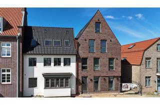 Gewerbeimmobilie kaufen in 25813 Husum, KLEIkojen Gewerbeeinheit