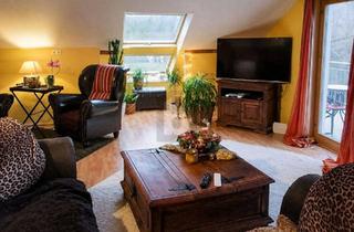 Wohnung kaufen in 72160 Horb, SONNIGES DACHGESCHOSS MIT BALKON