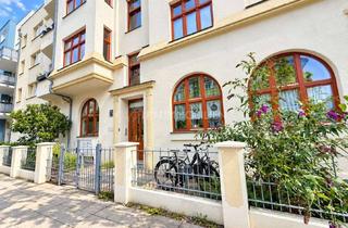Wohnung kaufen in 18057 Kröpeliner Tor-Vorstadt, Dachgeschoss - Maisonette mit Loggia am Margaretenplatz