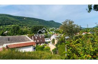 Wohnung kaufen in 72574 Bad Urach, Schöne Aussicht, Terrasse und Garten in Bad Urach - 2-Zimmer-Wohnung mit Tiefgarage
