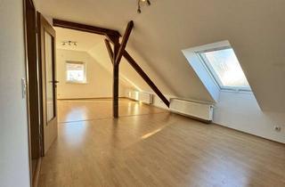 Wohnung mieten in 66636 Tholey, Helle 4-Zimmer-Dachgeschosswohnung – 85 m²