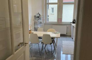 Wohnung mieten in Heinrich-Lanz-Str. 9-11, 68165 Schwetzingerstadt, 2-ZKB-Whg mit großem Balkon im 3. OG in san. Altbau Mannheim