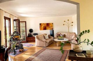 Haus kaufen in 63785 Obernburg, Stilvolles Wohnen im großzügigen Zuhause