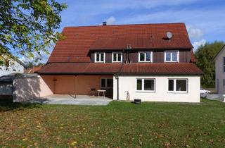 Haus mieten in 72411 Bodelshausen, Viel Platz für den Alltag in diesem freistehenden Einfamilienhaus in Bodelshausen