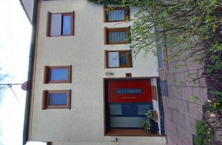 Haus kaufen in 74080 Heilbronn, Reihenmittelhaus mit großzügigem Raumangebot in ruhiger Lage von HN-Böckingen.