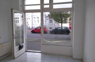 Büro zu mieten in Wilhelm-Kobelt-Str., 39108 Stadtfeld Ost, Kleines Ladengeschäft/Büro in Stadtfeld-Ost zu vermieten!