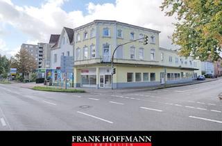 Charmante neu sanierte Altbauwohnung mit Dachstudio und Balkon in zentrumsnaher Lage von Pinneberg in Pinneberg
