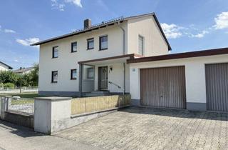 Haus kaufen in 94428 Eichendorf, Bezugsfreies Zweifamilienhaus in Eichendorf