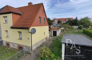 Einfamilienhaus kaufen in 39418 Staßfurt, Einfamilienhaus mit großem Grundstück und viel Potenzial in Staßfurt