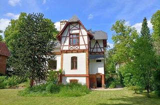 Villa kaufen in 12205 Berlin, Berlin - Villenkolonie Lichterfelde - Gründerzeitvilla mit großem Garten