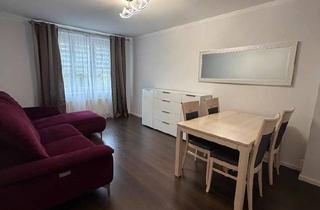 Wohnung kaufen in 13359 Berlin, Berlin - GELEGENHEIT! Große und helle 2 Zimmer-Wohnung