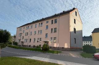 Wohnung kaufen in 09509 Pockau, Pockau-Lengefeld - 3-Raum-Wohnung mit Einbauküche und Garage