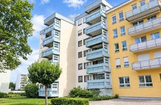 Wohnung kaufen in 92637 Weiden, Achtung! Renovierte 4-Zimmer-Eigentumswohnung mit zwei Balkonen in Weiden-Ost, ab 01.11.2026 frei