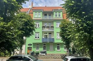 Wohnung kaufen in Karl-Liebknecht-Straße, 99310 Arnstadt, Schöne und neuwertige 4-Zimmer-Wohnung mit gehobener Innenausstattung und Balkon in Arnstadt