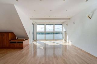 Wohnung kaufen in 46446 Emmerich, Emmerich am Rhein: Exklusive Maisonettewohnung mit traumhaftem Rheinblick und Garage