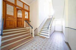 Wohnung kaufen in August-Bebel-Straße 1B, 18055 Stadtmitte, Direkt vom Eigentümer: Provisionsfreie 90m²-Stilwohnung im gepflegten Hochparterre!