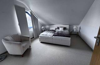 Wohnung kaufen in 65843 Sulzbach, Schicke 3 ZM EBK , BLK , & Klima mit Blick in den Taunus