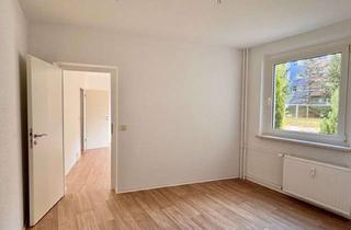 Wohnung mieten in Neuer Friedberg 48, 98527 Suhl, Barrierearm sanierte 3-Zimmer-Wohnung im Erdgeschoss