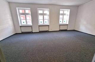 Wohnung mieten in Orleanstr. 12, 95028 Innenstadt, Moderne 2-3 Zimmer-Erdgeschosswohnung
