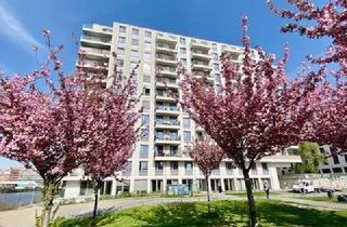 Wohnung mieten in Stralauer Platz -37-, 10243 Friedrichshain, Vorsicht: Könnte deine neue Lieblingswohnung werden. 2 Zimmer mit Wasserblick und Einbauküche