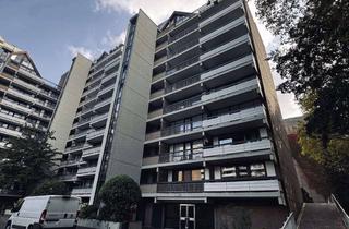 Penthouse mieten in Lübeckerstraße 13, 50858 Weiden, Penthouse, 93 m² und Terrasse unrenoviert