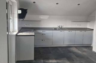 Wohnung mieten in Spähnäcker 29, 75050 Gemmingen, Alltagstaugliche 5-Zimmer-Wohnung mit Balkon in Gemmingen
