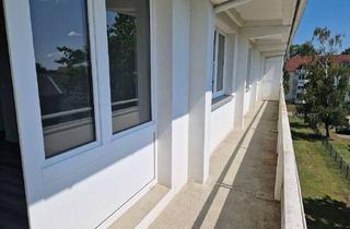 Wohnung mieten in Weg Der Jugend 18, 19258 Boizenburg, Zuhause ist: Entspannen auf XXL-Balkon - 3-Zimmer-Wohnung in bahnhofs- und naturnaher Lage!