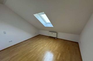 Wohnung mieten in Konrad-Adenauer-Ring 27, 67292 Kirchheimbolanden, 3-Zimmer-Dachgeschosswohnung mit Balkon in Kirchheimbolanden