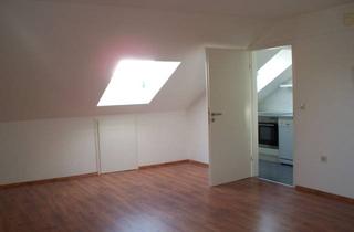Wohnung mieten in Rosenstraße 16, 94526 Metten, Ruhige und helle DG-Wohnung in Metten