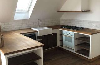 Wohnung mieten in Poststraße 52, 40878 Ratingen, 3 Zimmer Altbauwohnung mit EBK und Sonnenbalkon