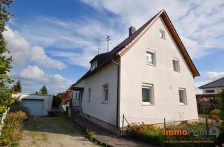 Doppelhaushälfte kaufen in 86316 Friedberg, Sanierungsbedürftige Doppelhaushälfte mit großzügiger Dachterrasse, Garten und Garage mit Potential!