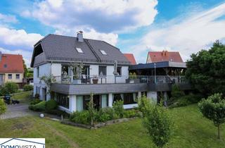 Haus kaufen in 02899 Schönau-Berzdorf, Wohnen, arbeiten, am Pool entspannen – alles unter einem Dach und doch klar getrennt