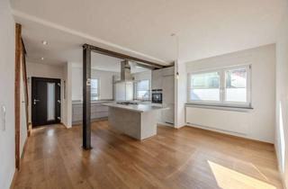 Einfamilienhaus kaufen in 65830 Kriftel, Freistehendes Einfamilienhaus in Kriftel mit offener Wohnküche, zwei Bädern und überdachter Terrasse